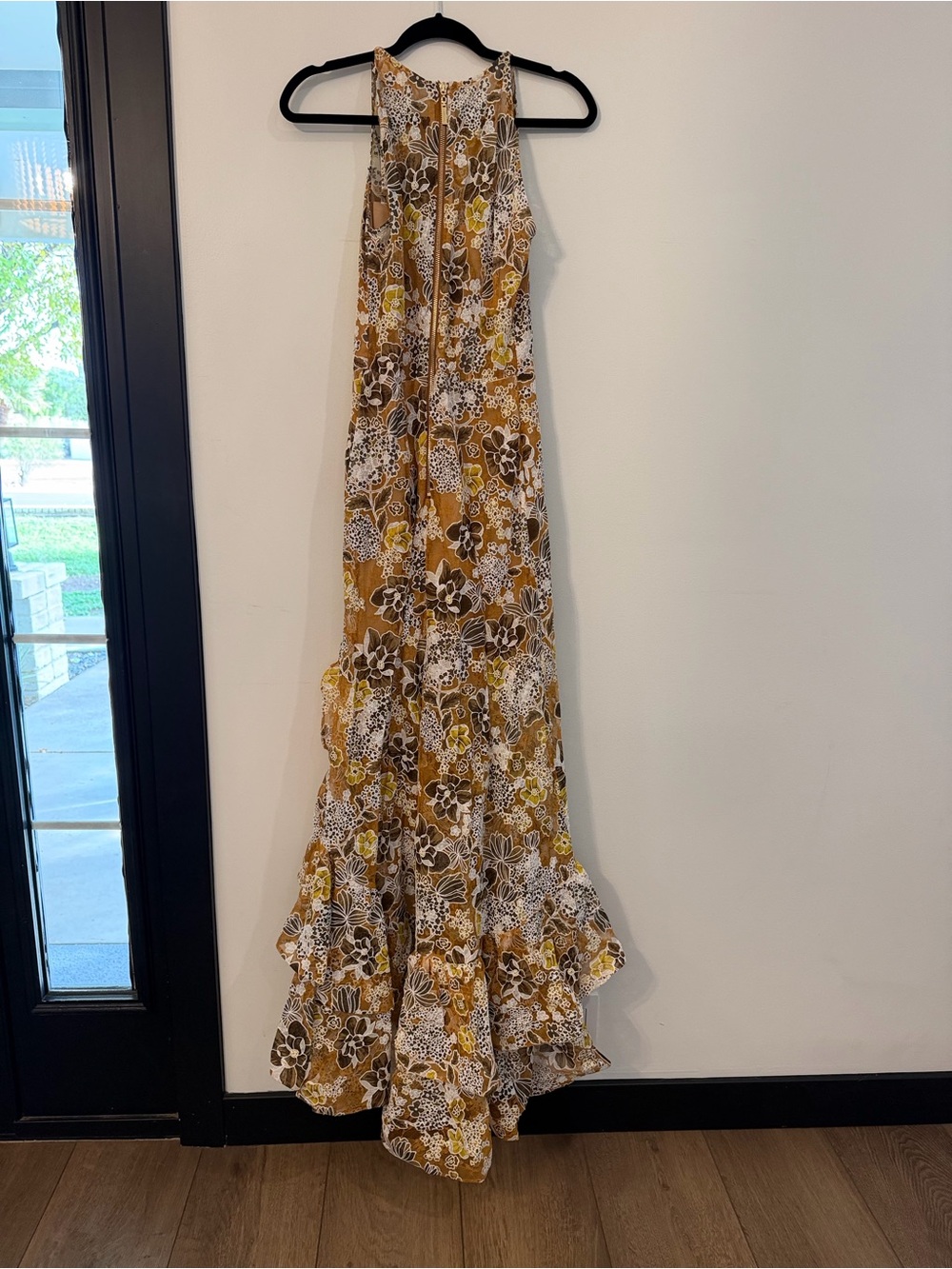Bronx and Banco Gold and White Floral Slit Maxi Dress - Picture 3 of 4